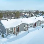 Kuukkeli * סאריסלקה