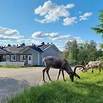 Kuukkeli Апартаменты *