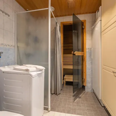 Kuukkeli ساريسيلكا